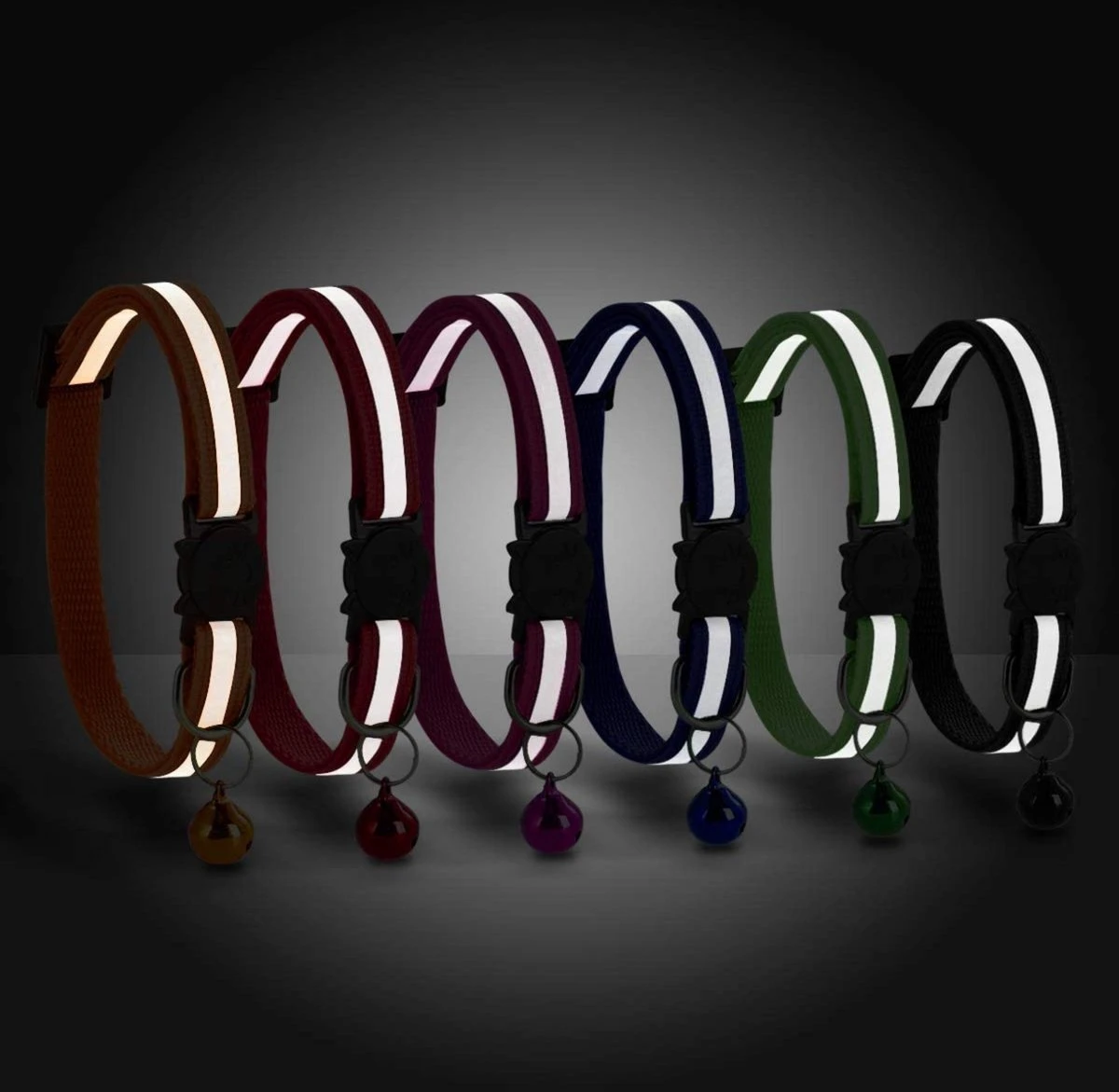 Merkloos Kattenhalsband Met Belletje - Reflecterend - Verstelbaar - 19 / 32 Cm - Halsband Kat - Kattenbandje - Cat - Kitten - Katten Halsband - Zwart 2 Merkloos Kattenhalsband Met Belletje - Reflecterend - Verstelbaar - 19 / 32 Cm - Halsband Kat - Kattenbandje - Cat - Kitten - Katten Halsband - Zwart - Afbeelding 2