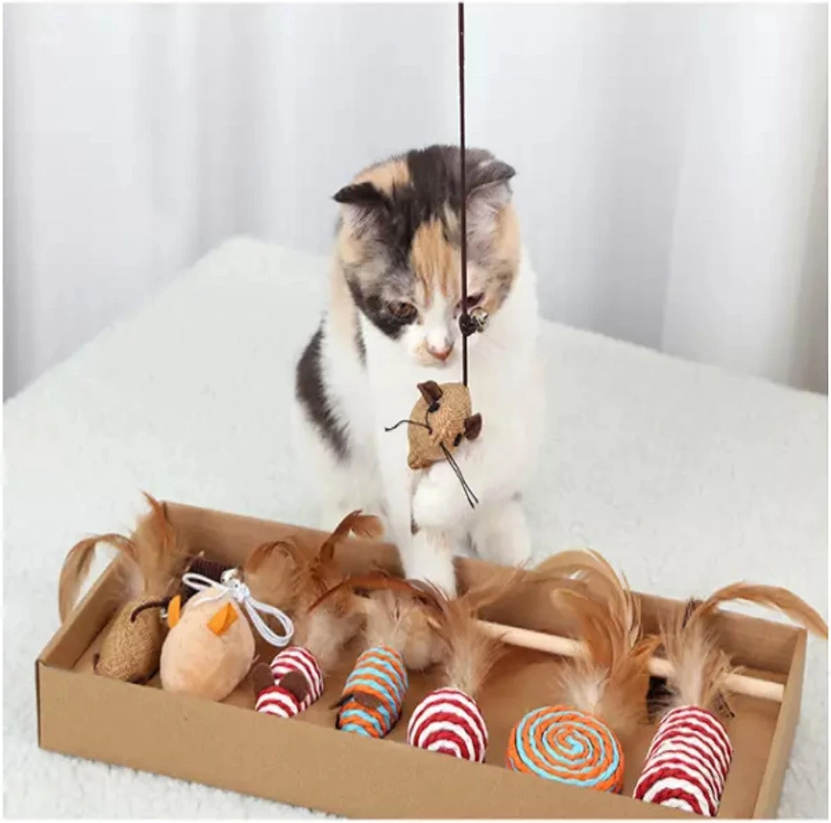 Make Life Beautiful® - Kattenspeeltjes Set - 7-delig - Kattenspeelgoed - Kattenhengel - Speelmuisjes - Kattenspeelgoed Set 1 Make Life Beautiful® - Kattenspeeltjes Set - 7-delig - Kattenspeelgoed - Kattenhengel - Speelmuisjes - Kattenspeelgoed Set