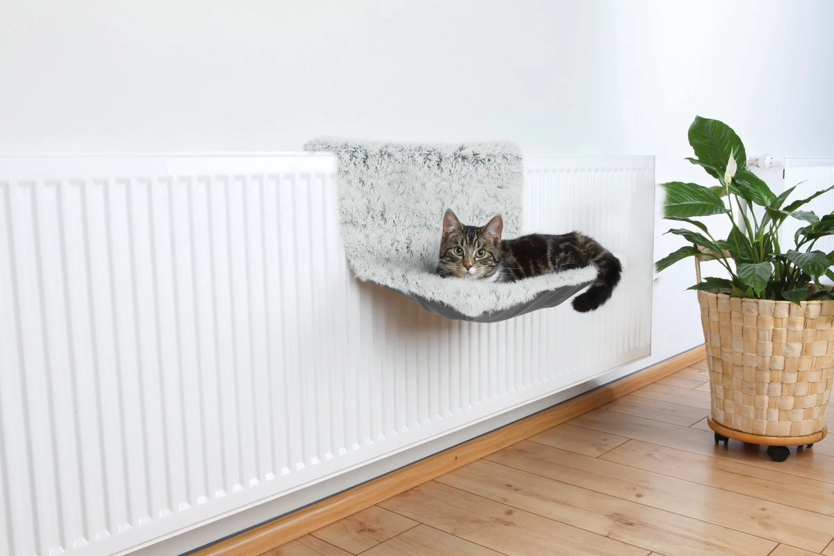Trixie Radiator Hangmat Harvey Langhaar Pluche / Velours Wit Zwart - 45X31X26 CM 2 Trixie Radiator Hangmat Harvey Langhaar Pluche / Velours Wit Zwart - 45X31X26 CM - Afbeelding 2