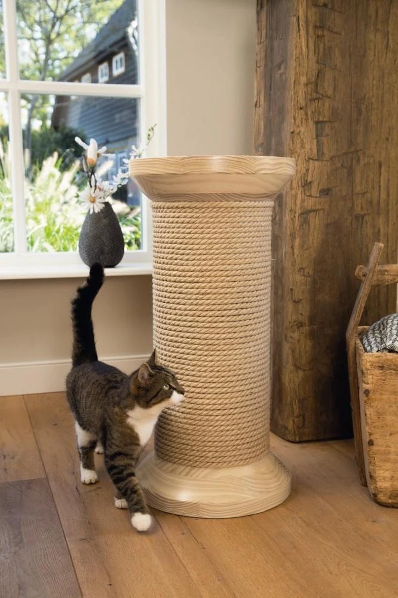 Designed By Lotte Krabklos Kratsie - Krabpaal - Hout - 35x35x74cm 2 Designed By Lotte Krabklos Kratsie - Krabpaal - Hout - 35x35x74cm - Afbeelding 2